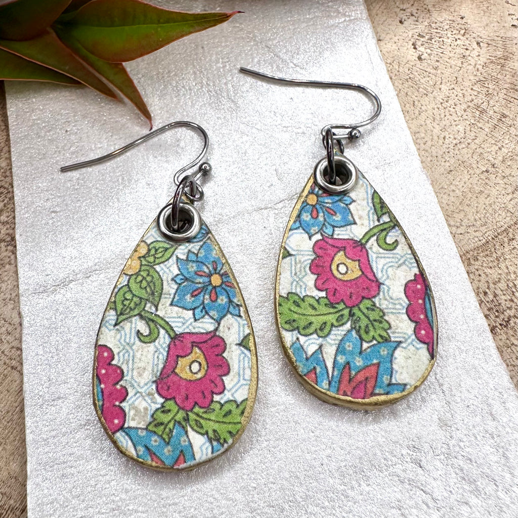 Flowering Paisley 110